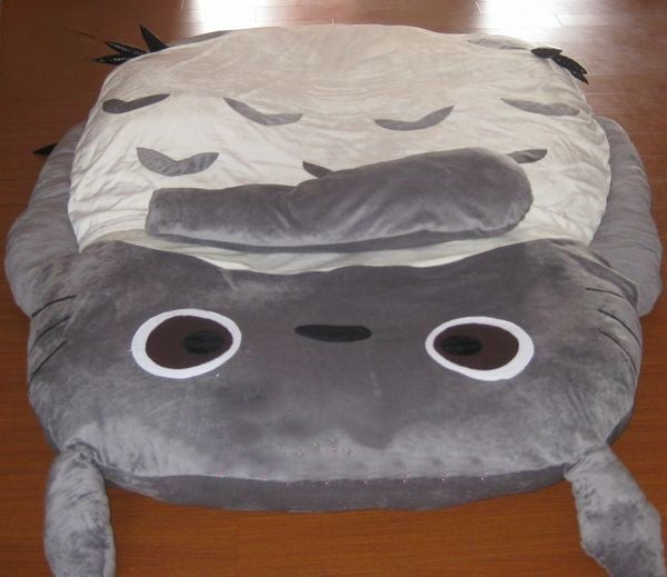 Materasso gigante Totoro dettaglio peluche | Dream Shop