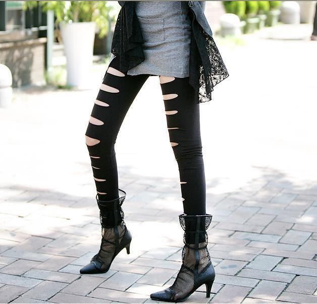Leggings holes