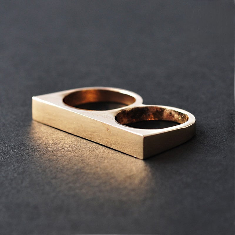 Anello Linear Doppio - indossato su due dita | Dream Shop