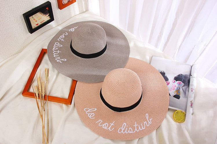 Maxi beach hat Do Not Disturb
