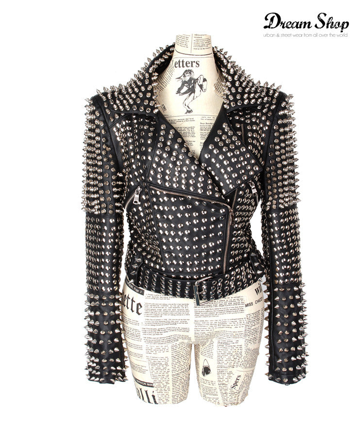 Giacca ecopelle borchiatissima