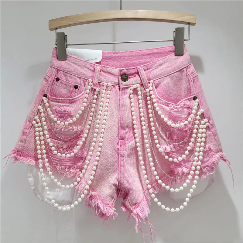 Shorts jeans con catene di perle Pearl Unchain stile western chic
