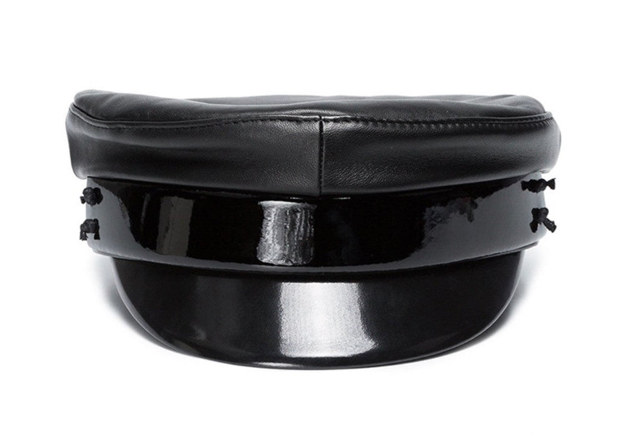 Cappello basco in pelle