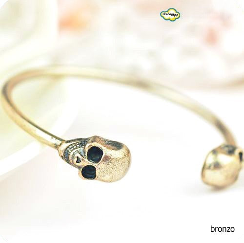 Bracciale Double Skull - dettaglio finitura anticata | Dream Shop