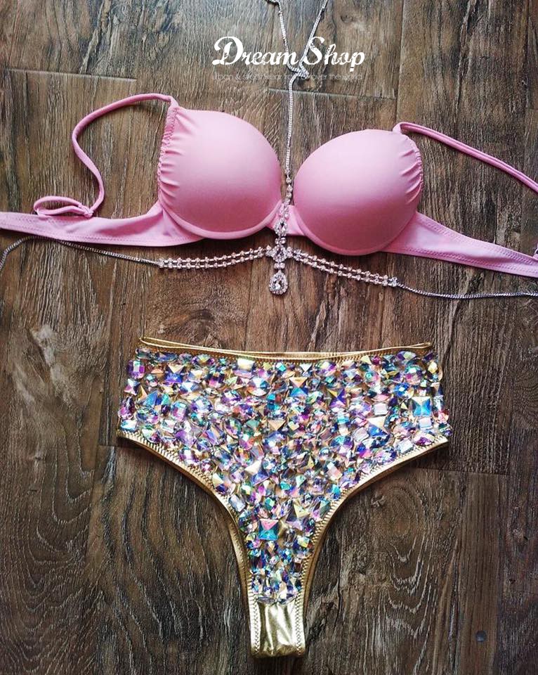 Bikini Bunny Luxurious