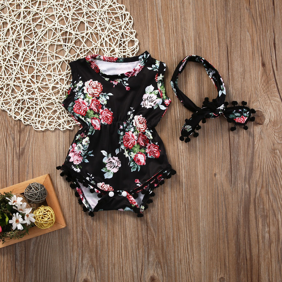 Baby body black peony