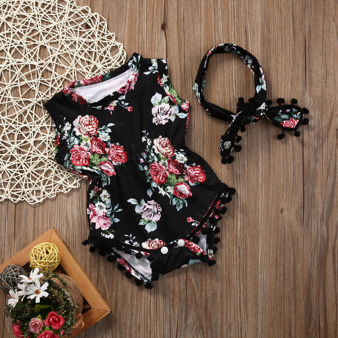 Baby body black peony