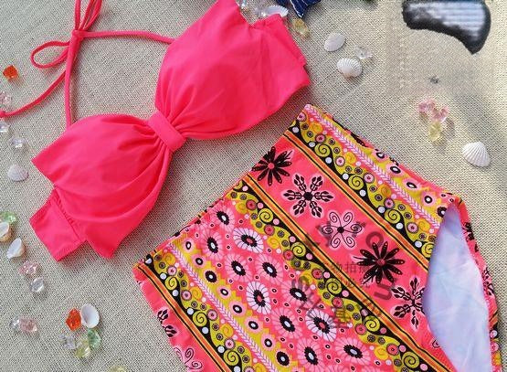 Bikini Aztech Retro vista frontale coppe imbottite — Dream Shop