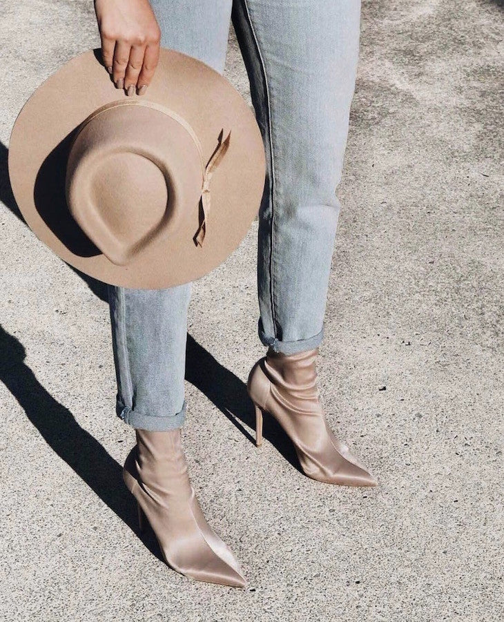 Stivaletto con calza