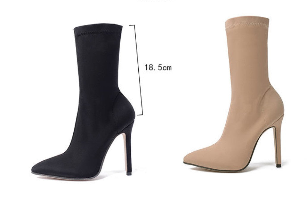 Stivaletto con calza