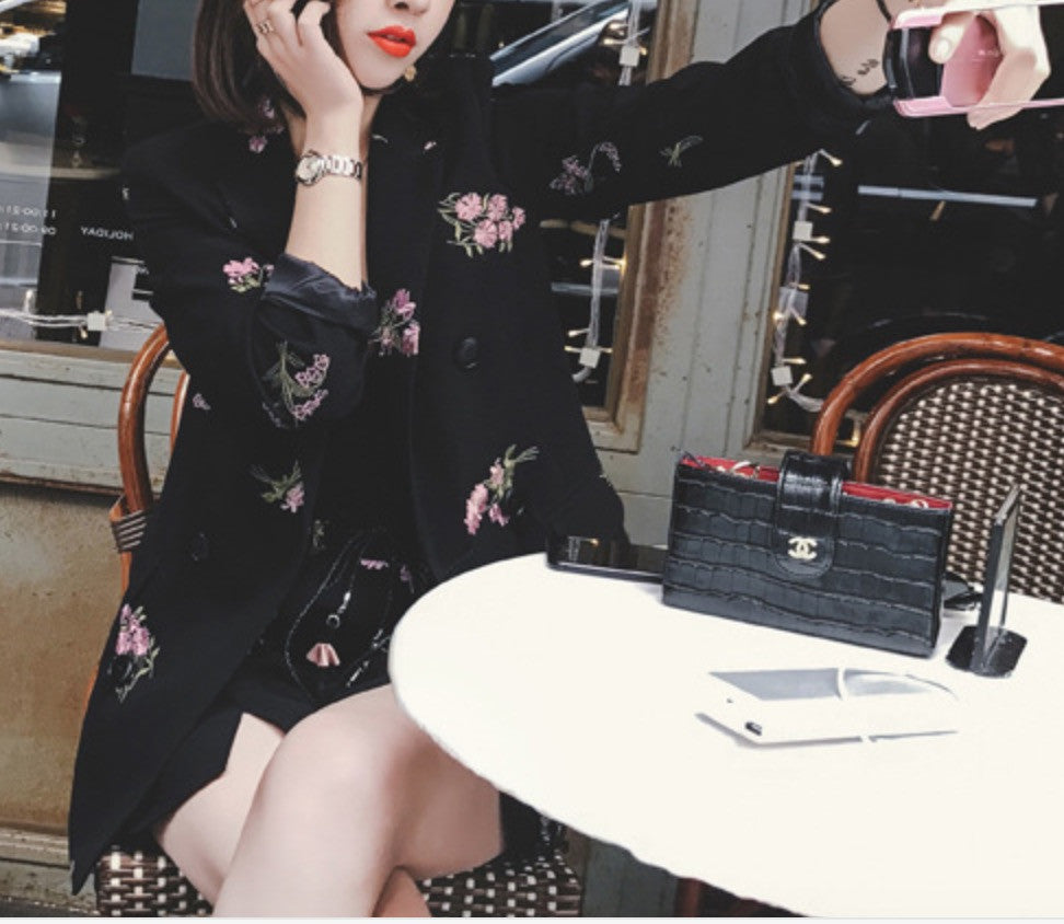 Completo blazer shorts fiori