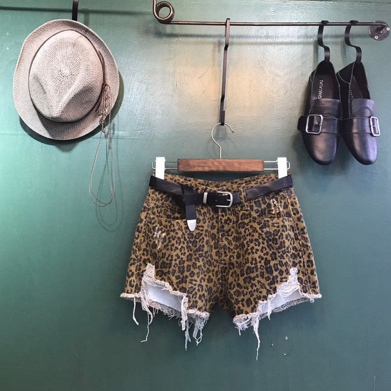 Shorts leopardato denim sfrangiato