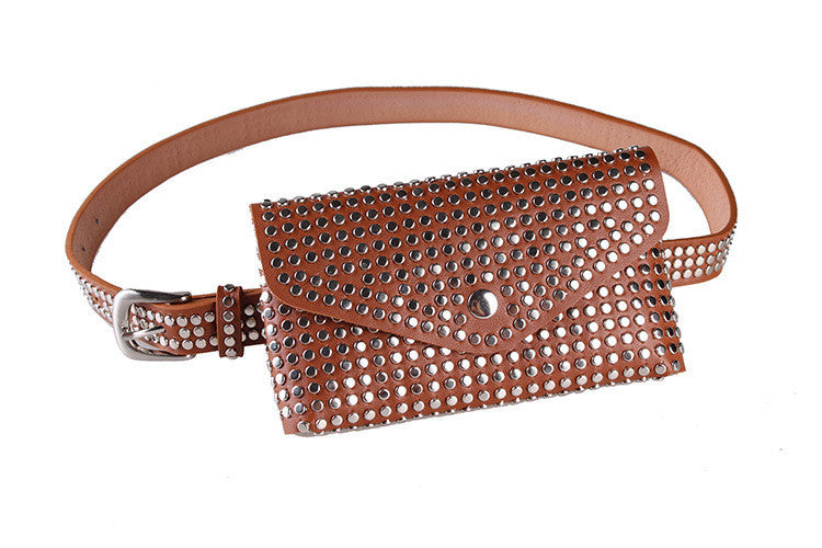 Marsupio borchie Mariag