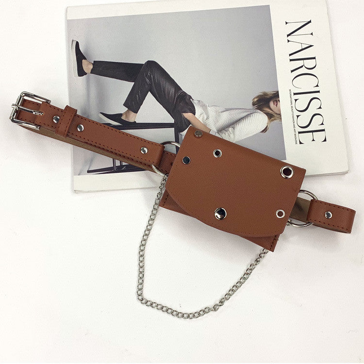 Marsupio stud chain