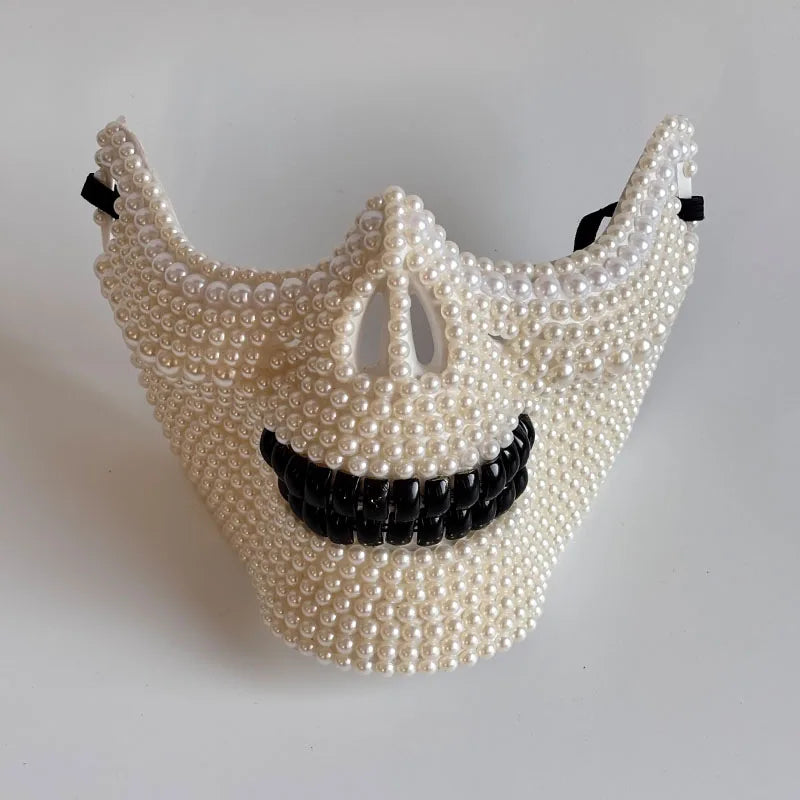 Maschera veneziana con perle
Mezza maschera lusso retrò