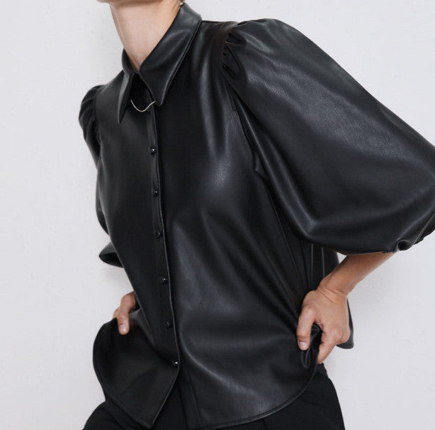 Camicia ecopelle maniche a sbuffo
