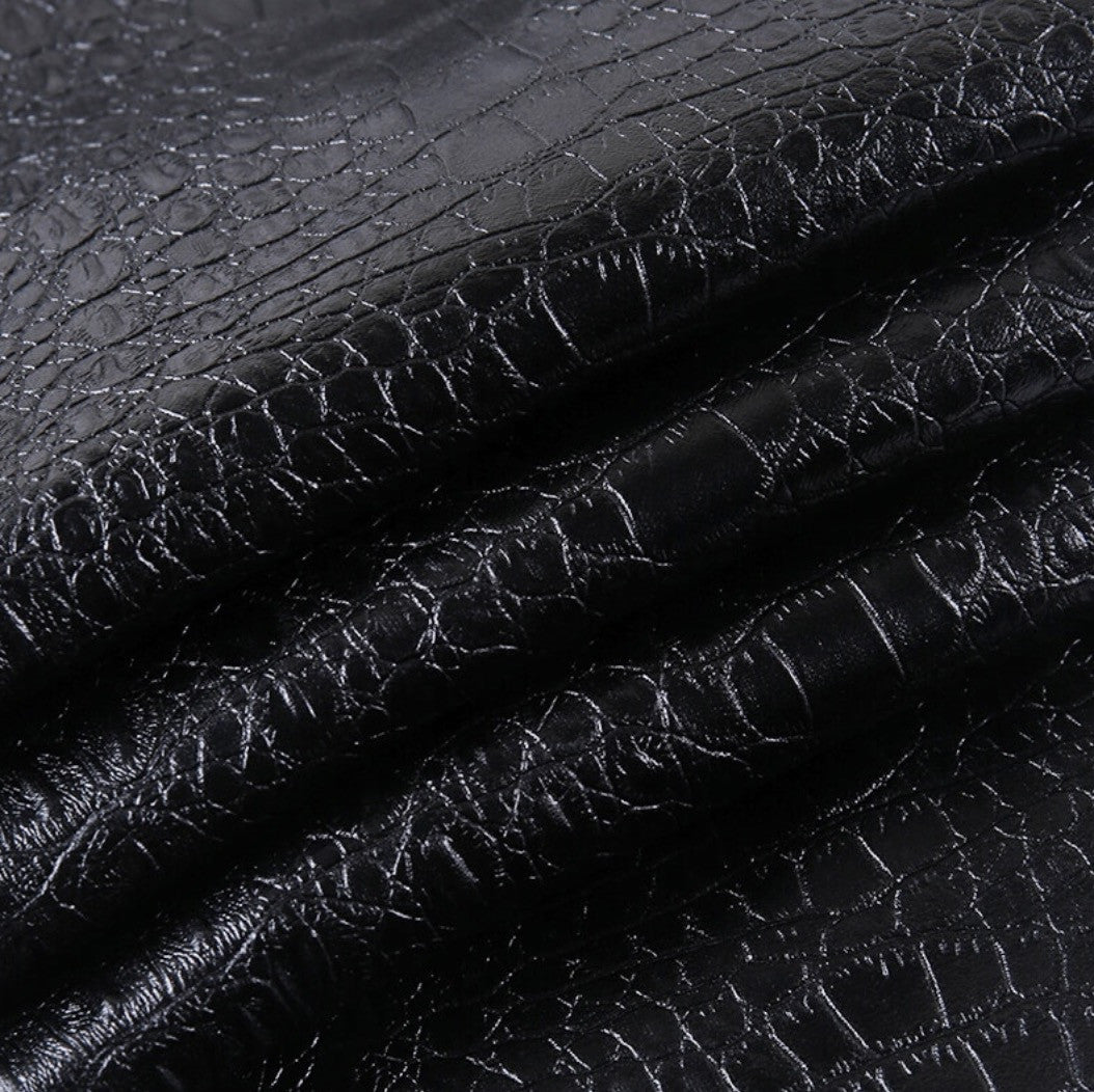 Pantalone effetto coccodrilllo ecopelle