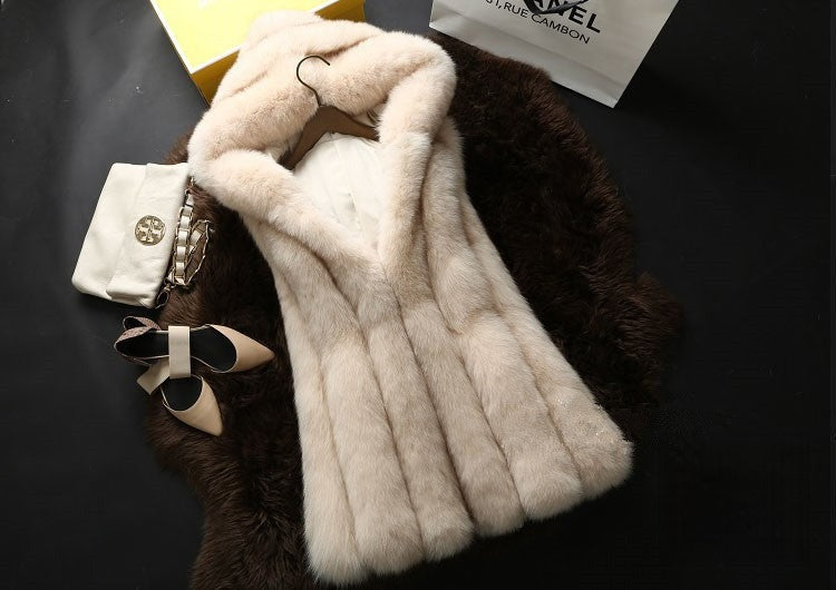 Smanicato ecopelliccia Foxys total look — Dream Shop