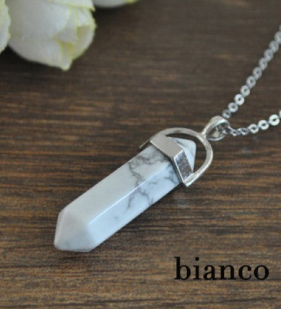 Crystal pendant necklace