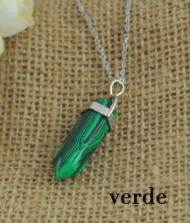 Crystal pendant necklace