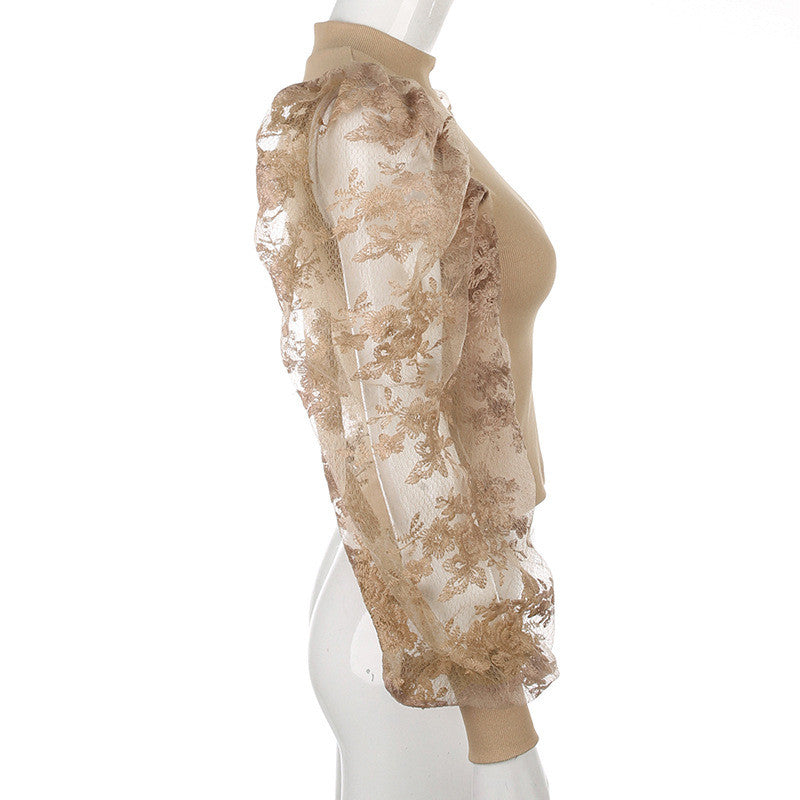 Maglia maniche a sbuffo pizzo rose