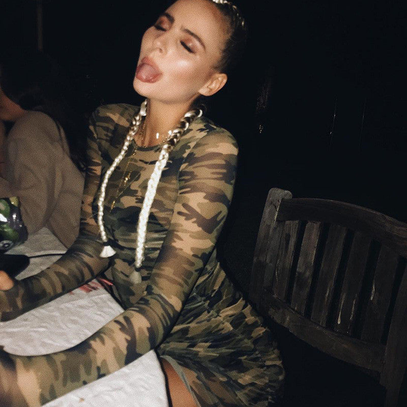 Dress in tulle camouflage