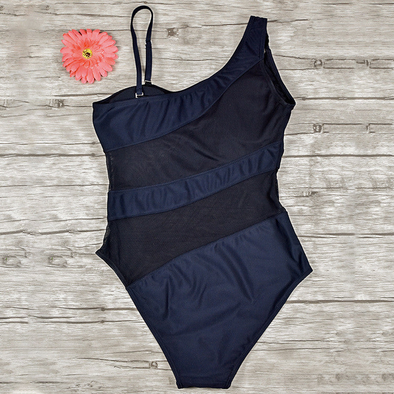 Monokini twist