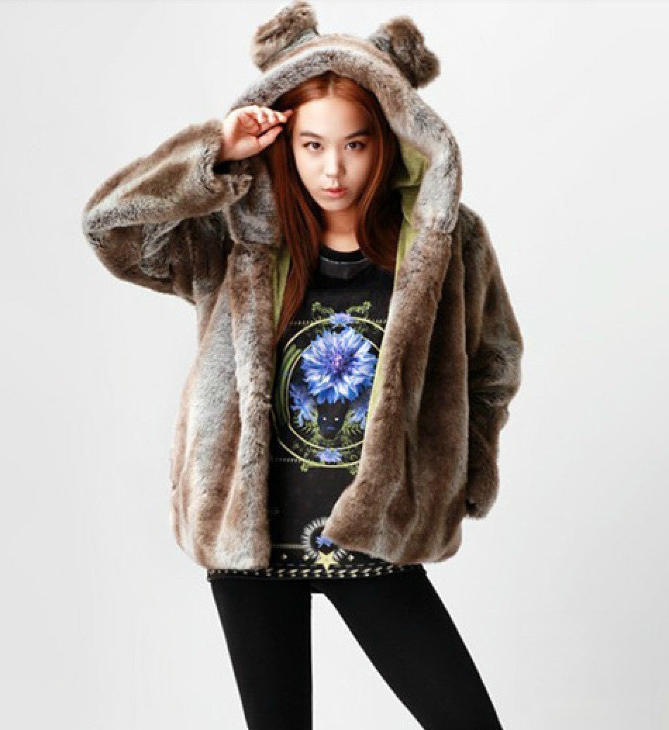 Pelliccia Sweet Bear Marrone pelo pomposo dettaglio — Dream Shop