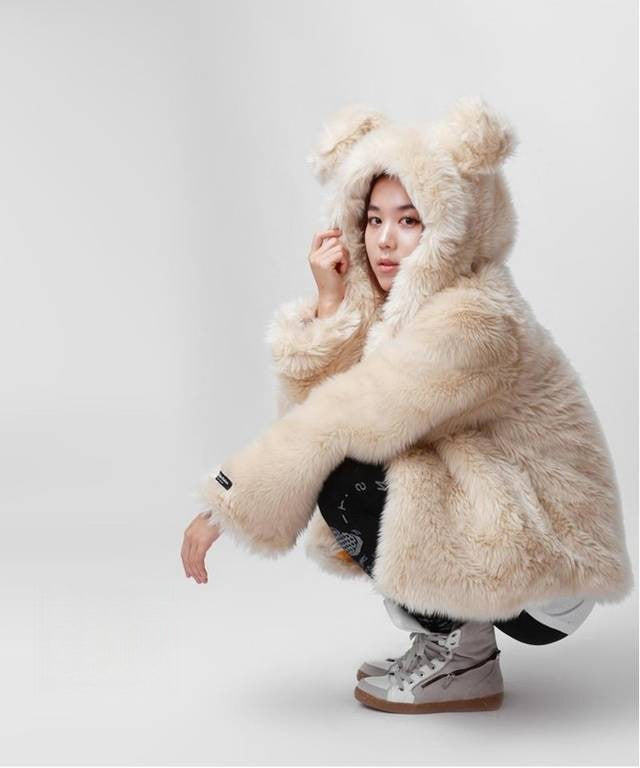 Pelliccia Sweet Bear Panna vista laterale — Dream Shop