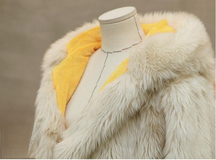 Pelliccia Sweet Bear Panna look coccola — Dream Shop