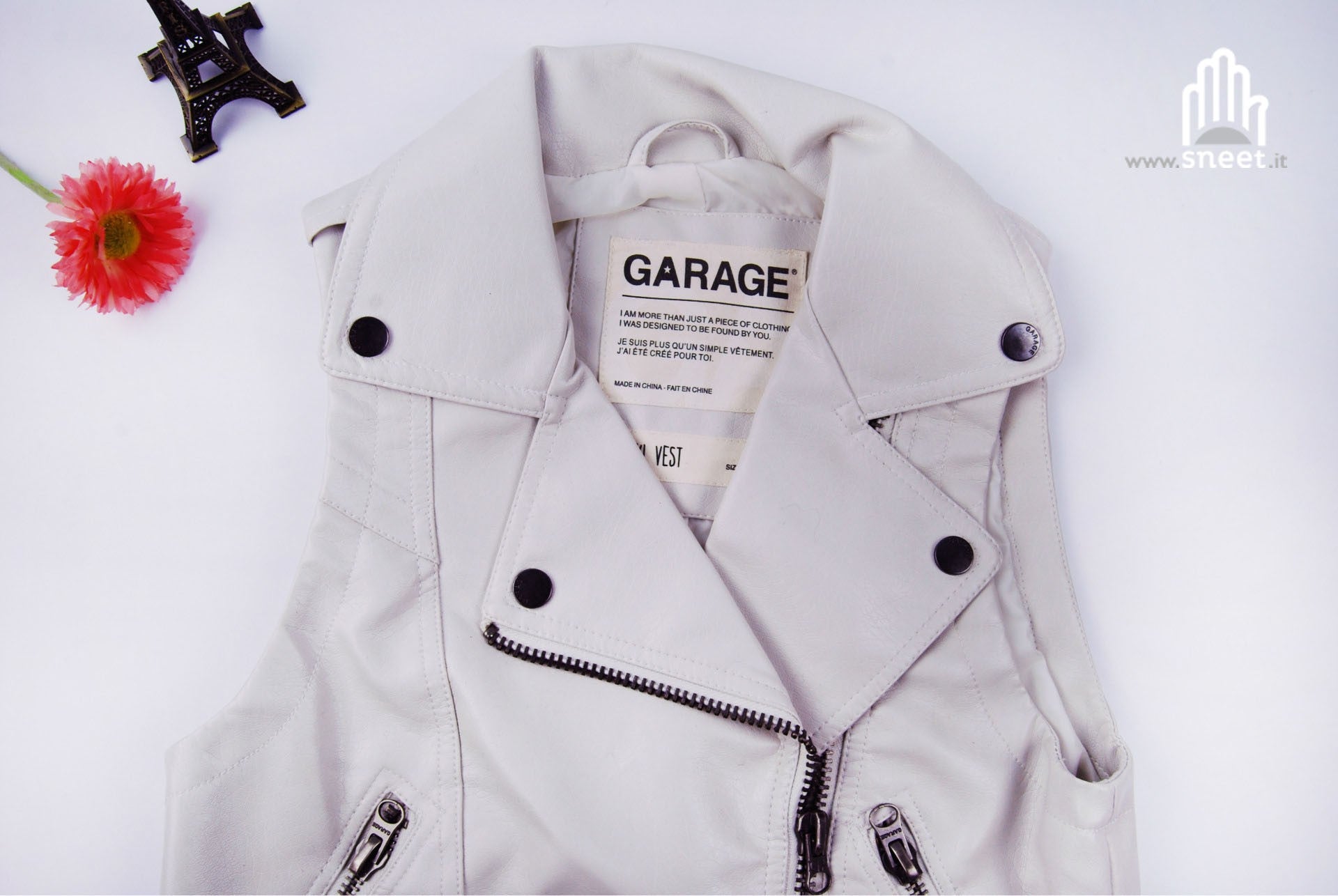 Outof pengy eco-skin