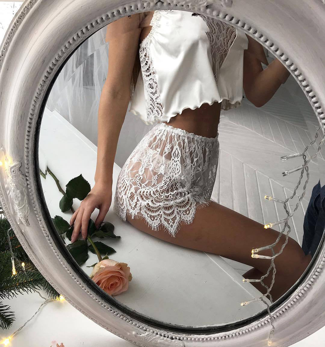 Completino raso-pizzo Elessa