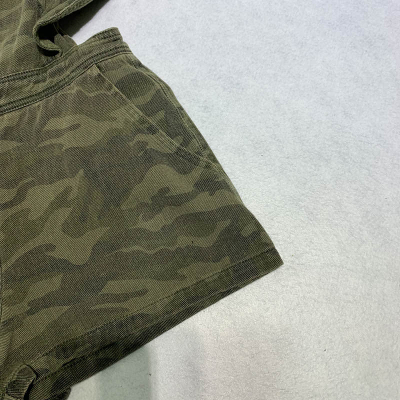 Jumpsuit militare volant