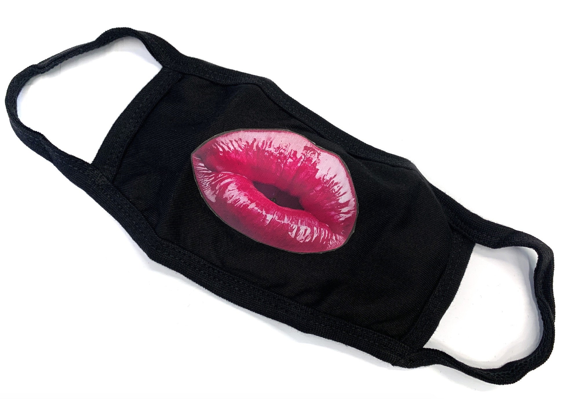 Mascherine expression faces kiss