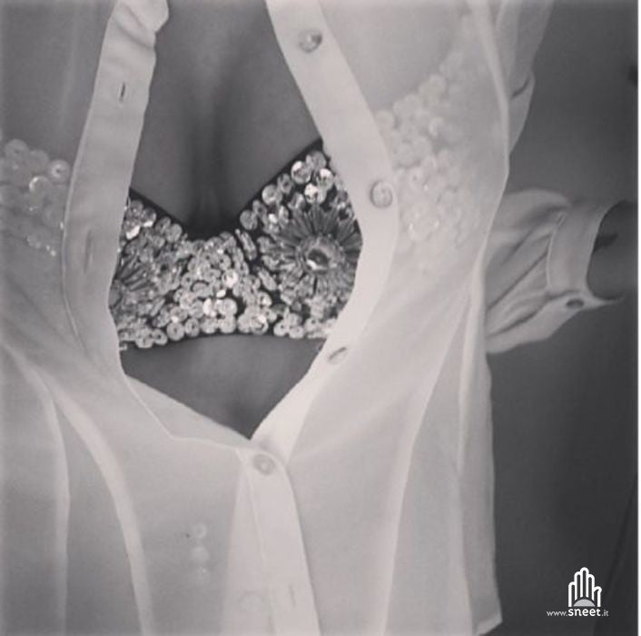 Reggiseno pailettes fiori