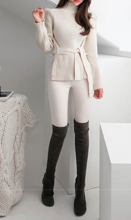 Cardigan shoulderbow