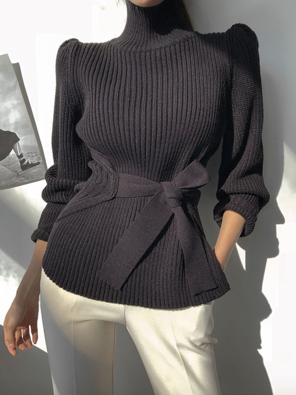 Cardigan shoulderbow