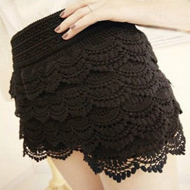 Shorts in pizzo Ramona movimento — Dream Shop