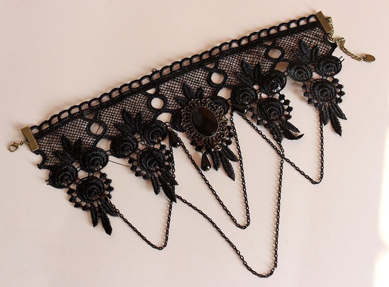 Collana Gotich - dettaglio lavorazione dark | Dream Shop