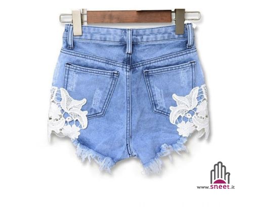 Pantalones cortos vaqueros de encaje blanco