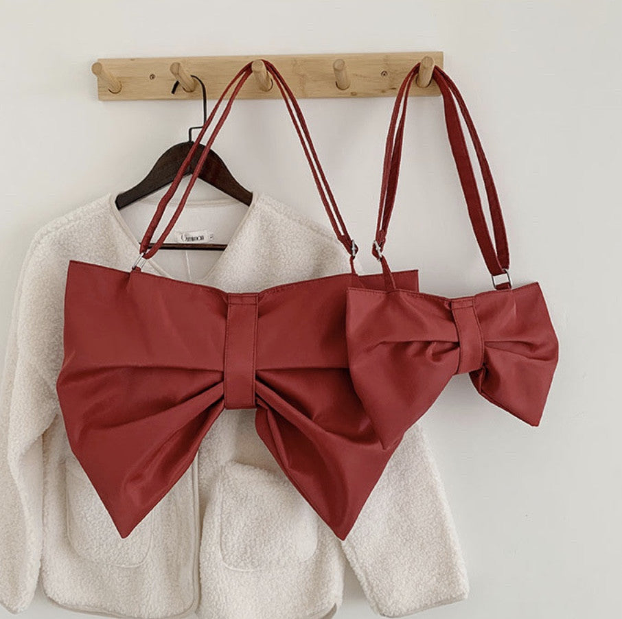 Borsa tracolla fioccone