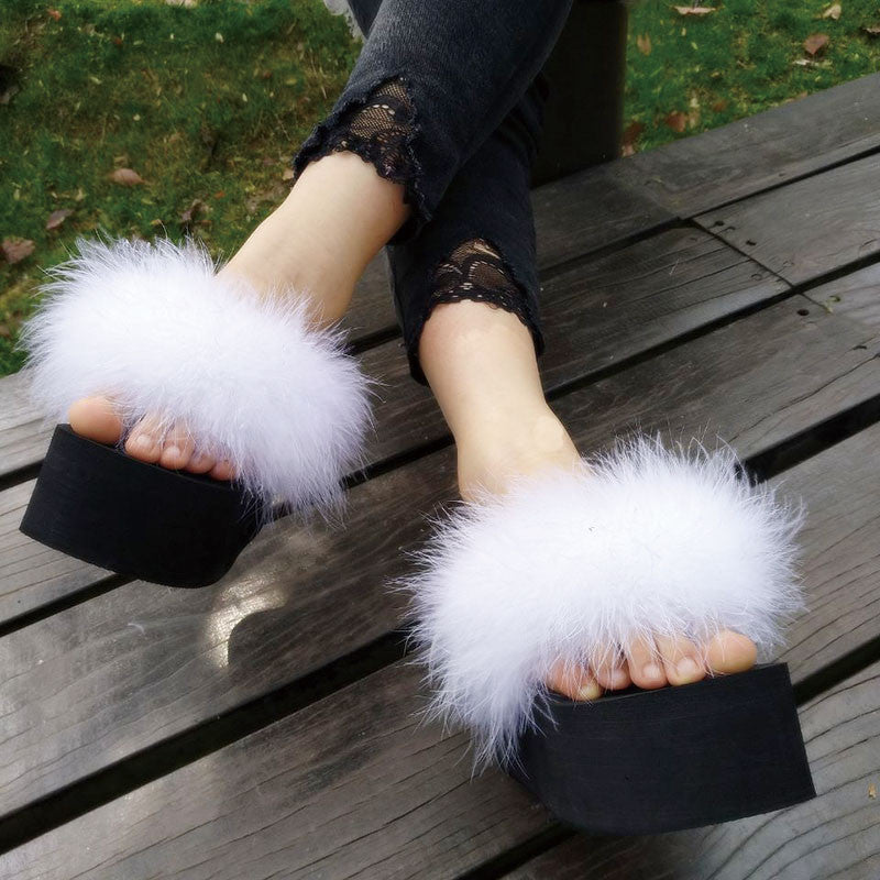 Ciabatte platform piume