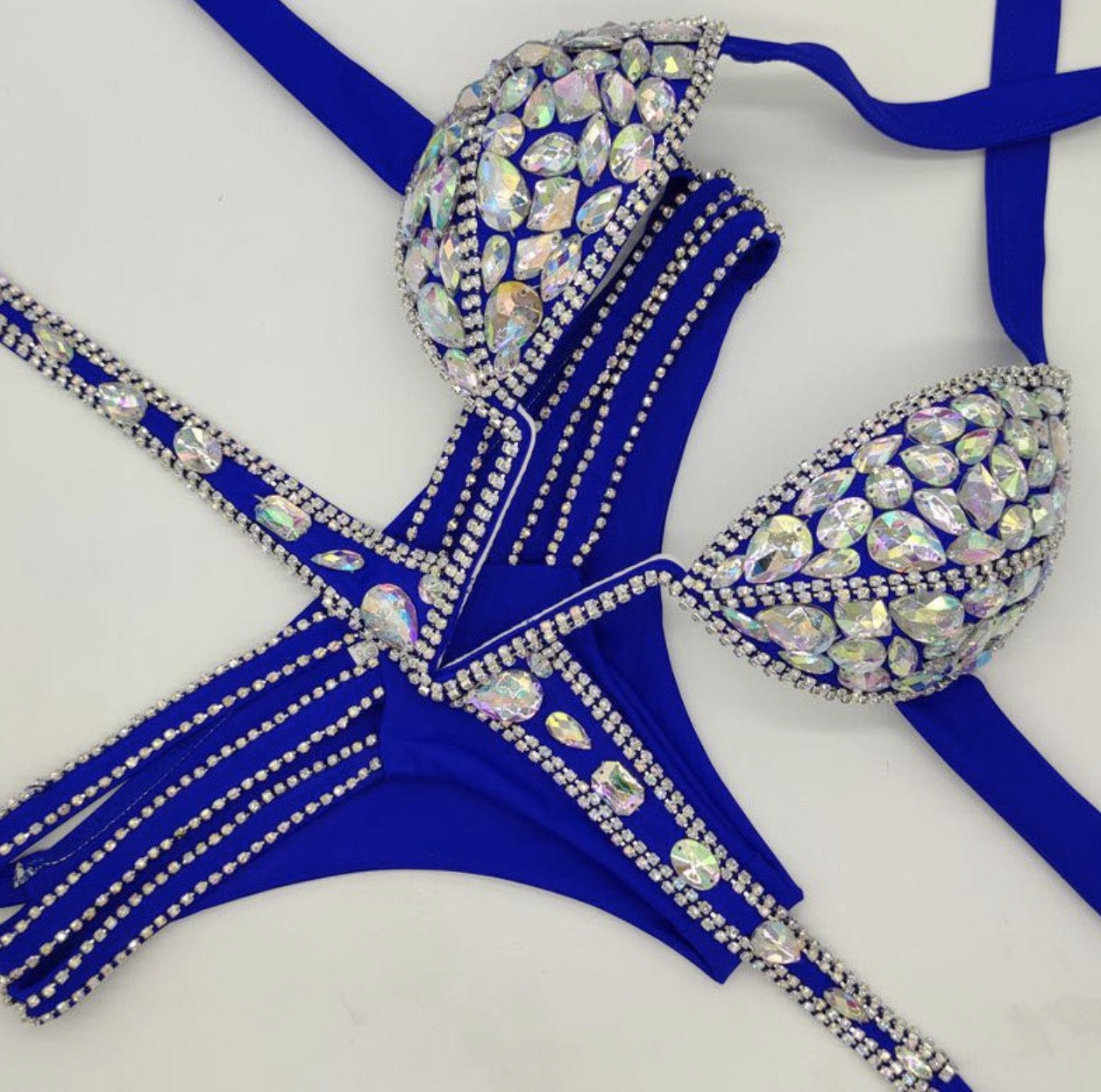 Bikini Crystal Kardsha