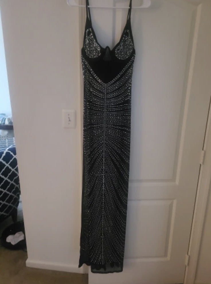 Abito Kristhaal long