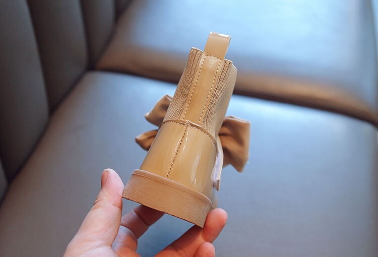 Scarponcino verniss bimba