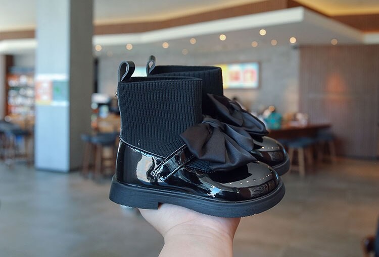 Scarponcino verniss bimba