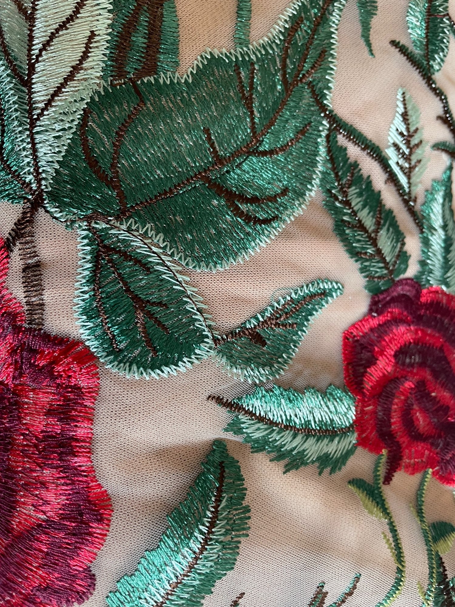 Abito trasparent roses