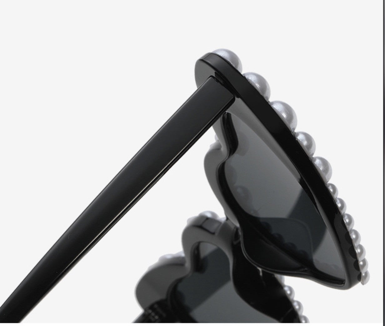 Occhiali a cuore perle