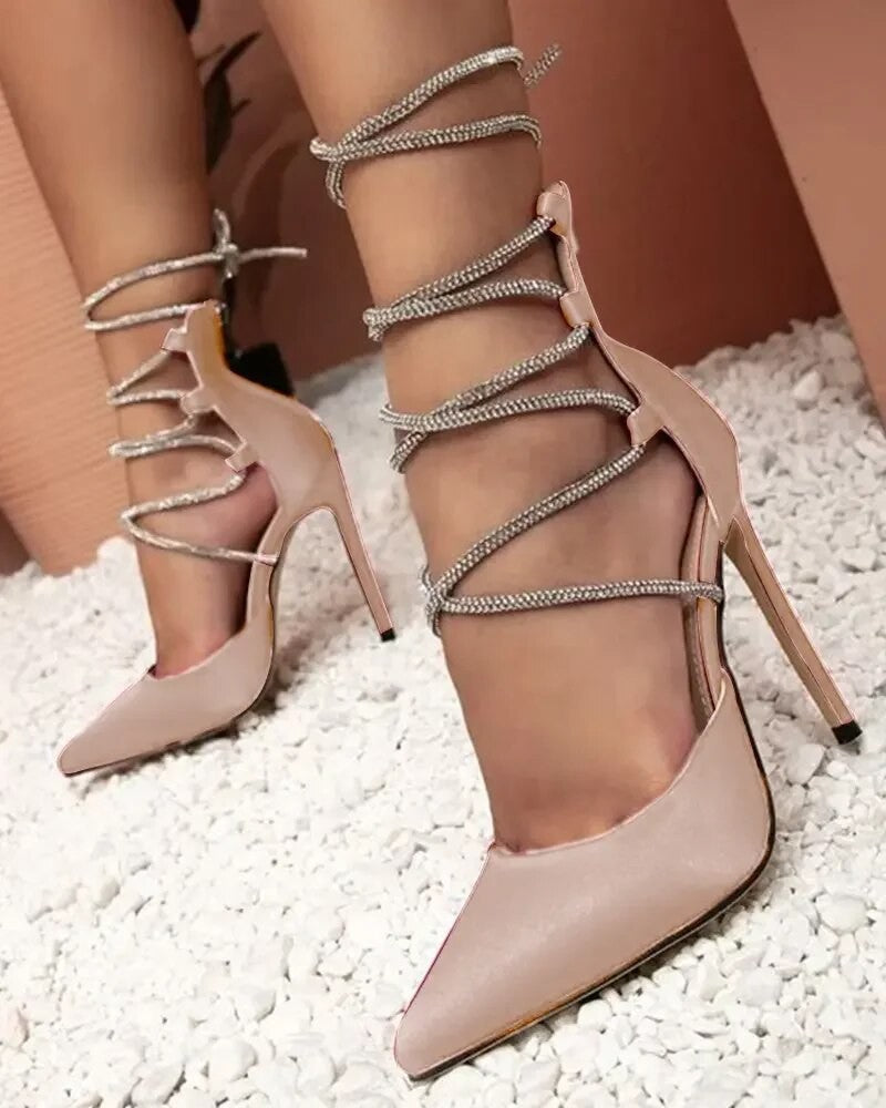 Decoltè strass string