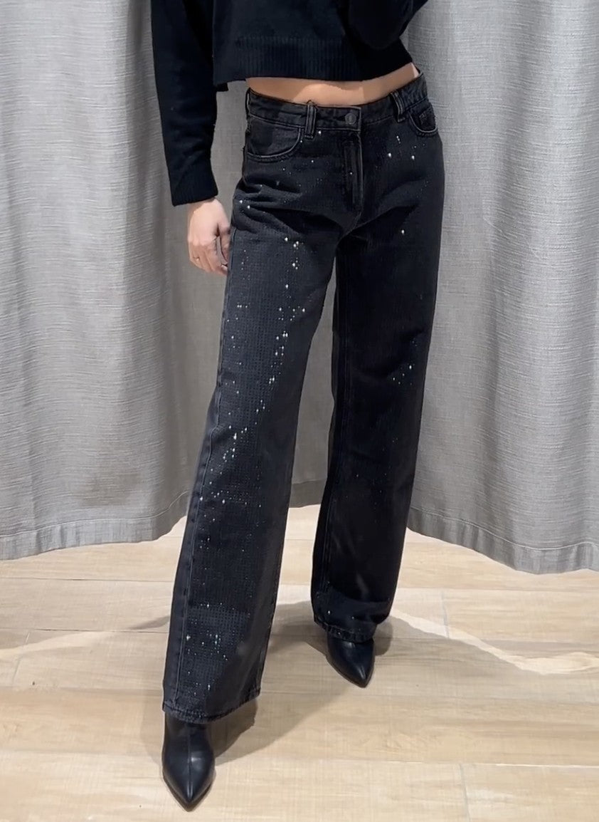 Black-strass denim streight